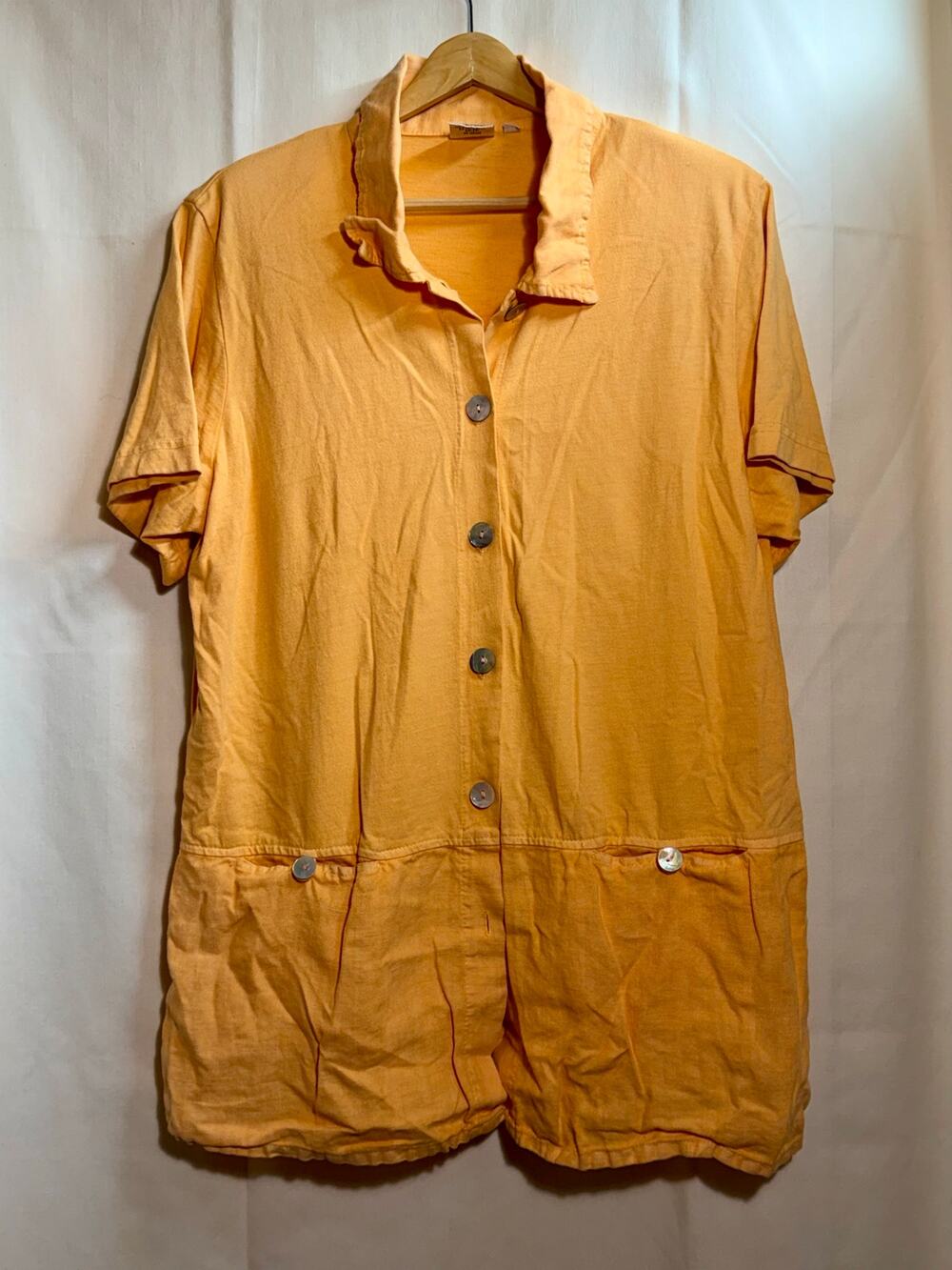 Focus Orange Button-Up Top Woman’s Size Medium.